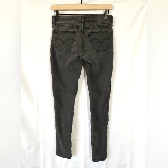 Levi's 711 Skinny Women's Jeans, size 27 - Picture 9 of 12